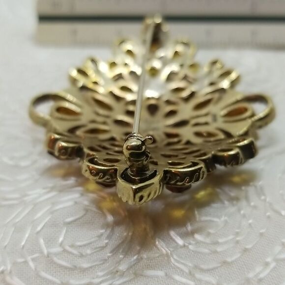 Monet Brooch Pin Crystal Brown  Gold Teardrop Round Oval Twisted Gold Brooch Pin - Picture 8 of 9